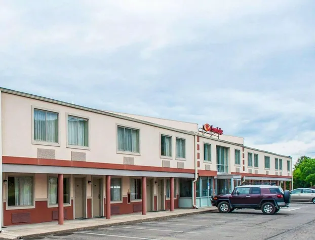 Econo Lodge Elmira-Corning hotel detail image 1