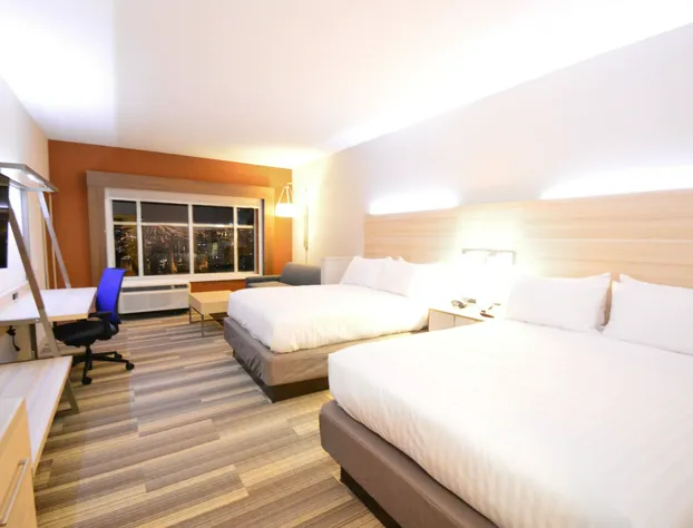 Holiday Inn Express & Suites Toledo South - Perrysburg by IHG hotel detail image 4