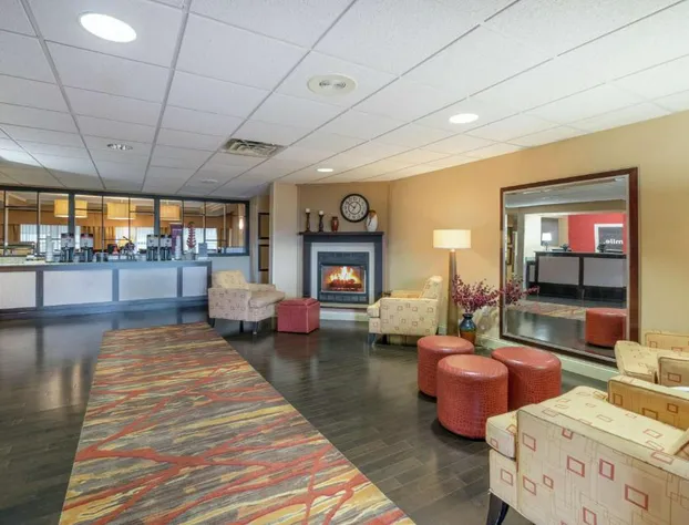 Hampton Inn Corydon hotel detail image 4