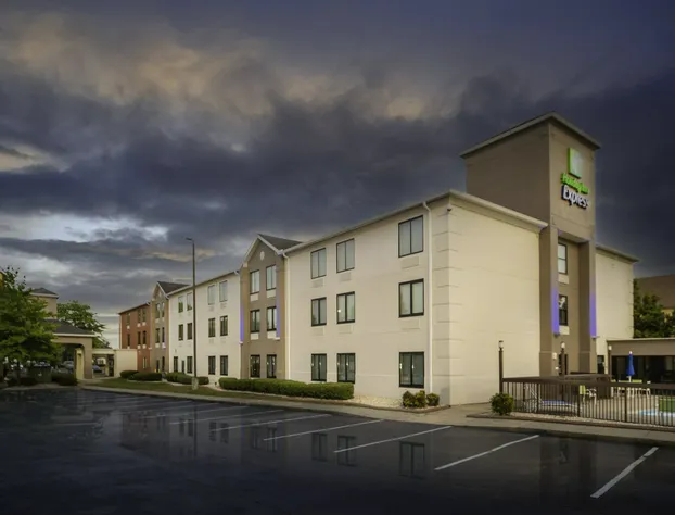 Holiday Inn Express Clayton by IHG hotel detail image 1