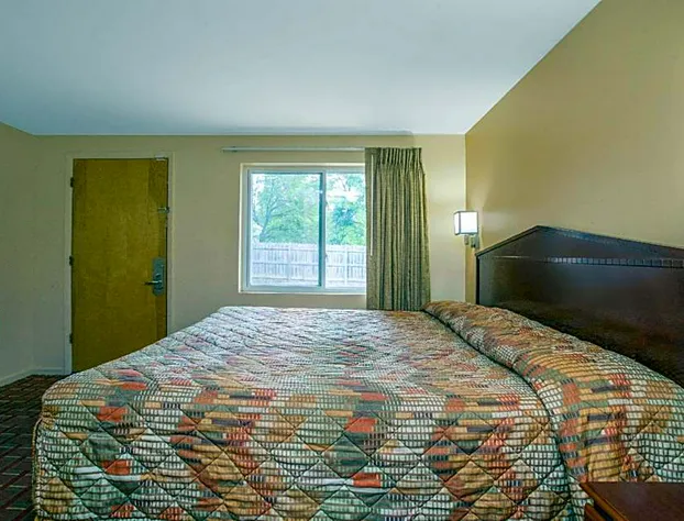 Knights Inn Tonawanda hotel detail image 4