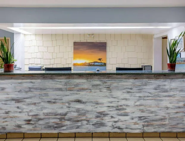 Hotel Carolina hotel detail image 4