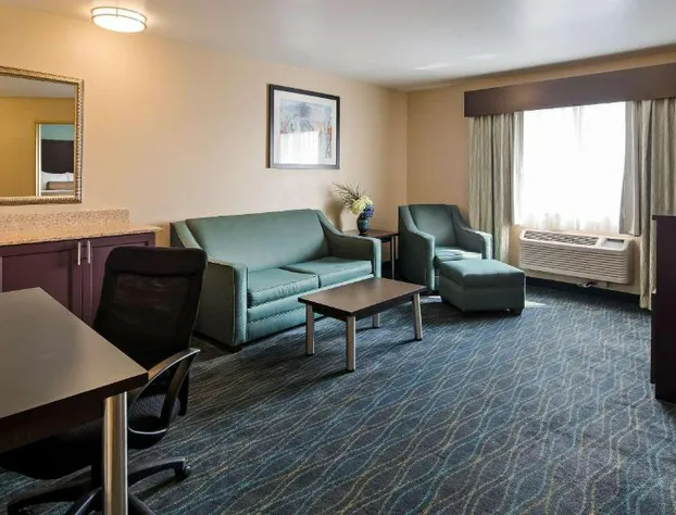 Baymont by Wyndham Marion, OH hotel detail image 1