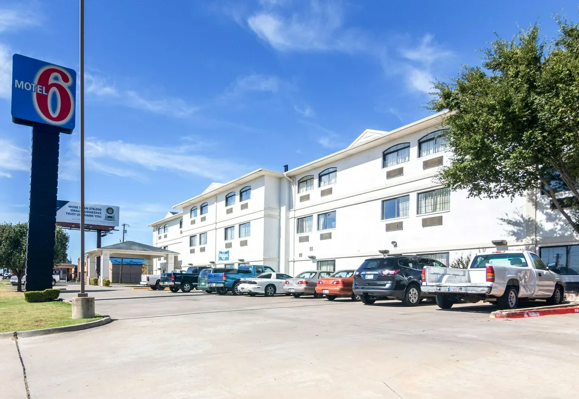 Motel 6 Oklahoma City, OK hotel hero