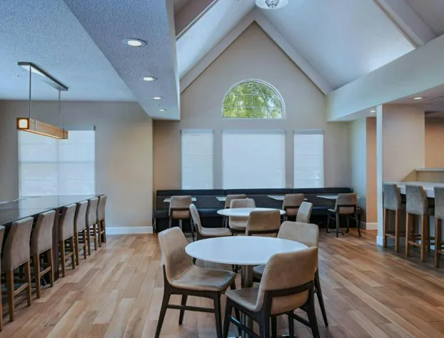 Residence Inn Houston The Woodlands / Lake Front Circle hotel detail image 2