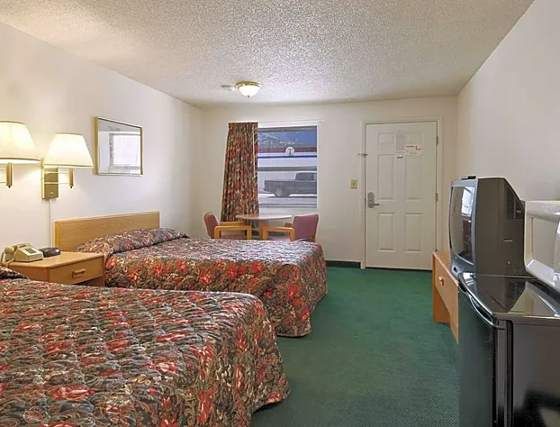 Knights Inn Cedar City hotel detail image 4