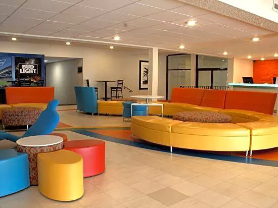 Adventureland Inn hotel detail image 2