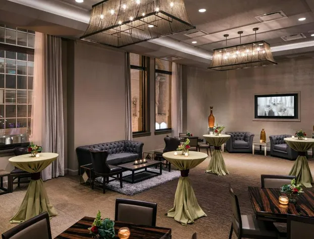 Residence Inn Chicago Downtown/Loop hotel detail image 2