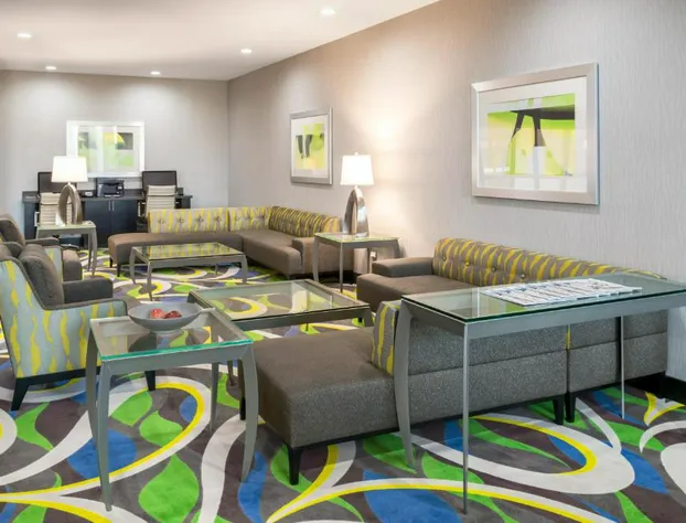 Holiday Inn Express & Suites Norman by IHG hotel detail image 3