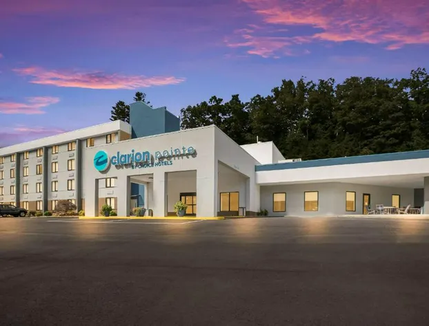Clarion Pointe Sylva near Cherokee Area hotel detail image 2