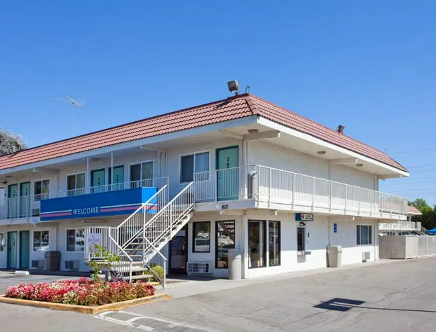 Motel 6 Stockton, CA - Charter Way West hotel detail image 1
