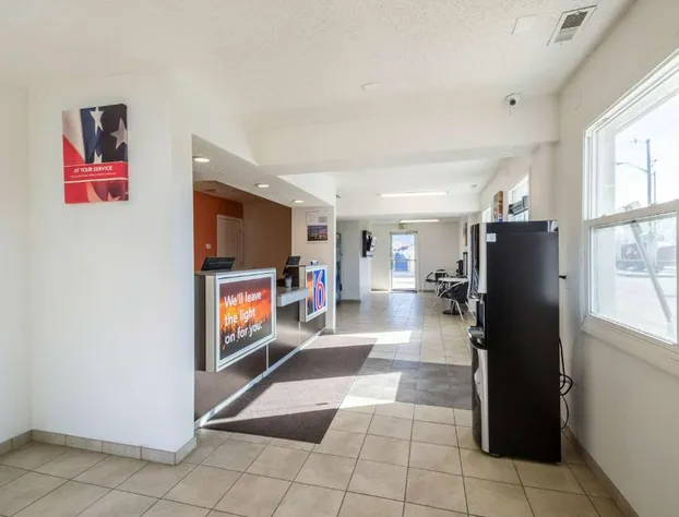 Hotel 465 by Regency Inn & Suites hotel detail image 3