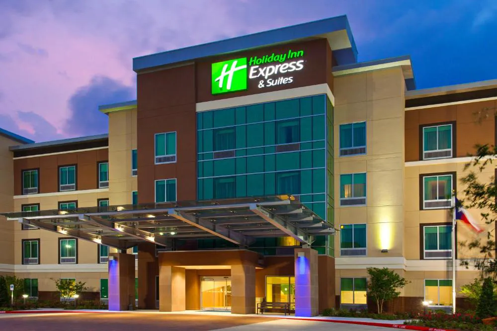 Holiday Inn Express & Suites Houston S - Medical Ctr Area by IHG hotel hero