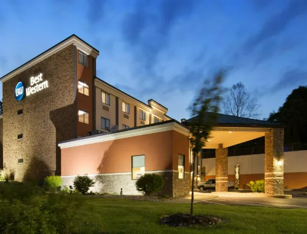 Best Western University Inn At Valparaiso hotel detail image 2