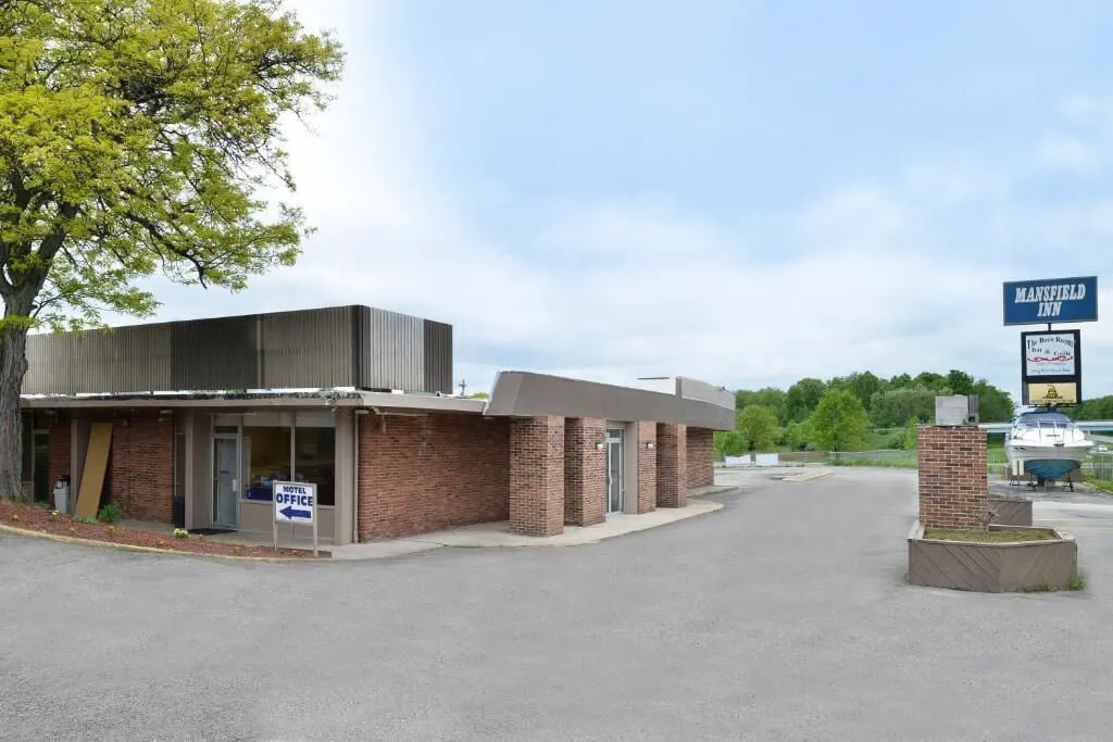 Mansfield Inn hotel hero