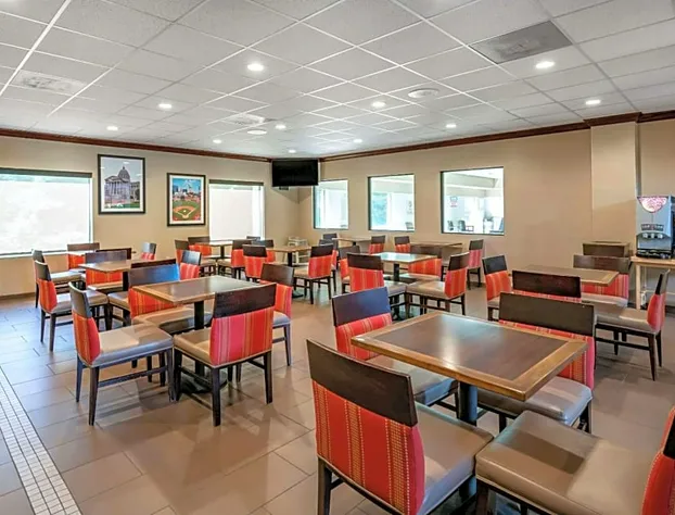 Comfort Inn & Suites St. Louis - O'Fallon hotel detail image 4