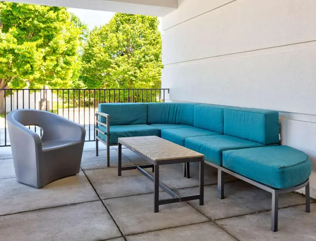 Hampton Inn Norfolk hotel detail image 2