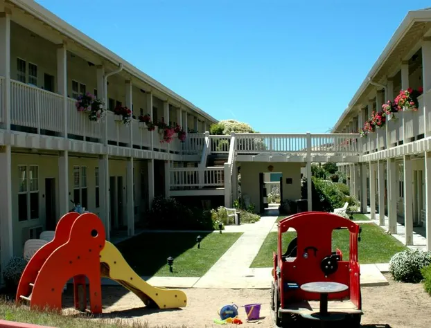 Best Western Marina State Beach hotel detail image 1