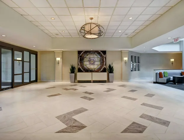 Embassy Suites Little Rock hotel detail image 3