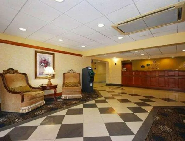 Quality Inn & Suites Bensalem hotel detail image 1