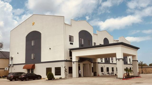 Days Inn by Wyndham Kemah hotel detail image 1