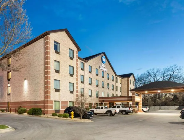 Best Western Inn & Suites - Midway Airport hotel detail image 1