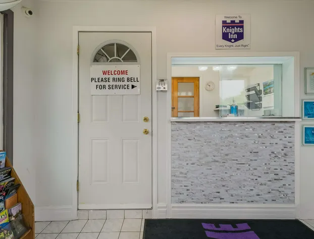 Knights Inn Burlington, ON hotel detail image 4