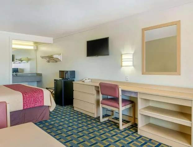 Hilliard Motor Lodge hotel detail image 4