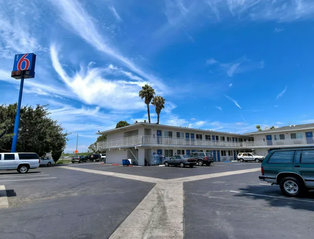 Motel 6 Westminster South - Long Beach hotel detail image 2