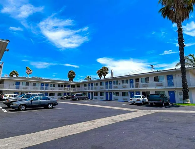 Motel 6 Westminster South - Long Beach hotel detail image 3