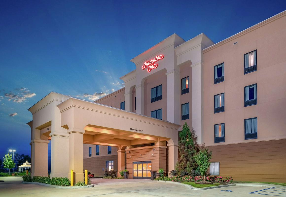 Hampton Inn Marion hotel hero