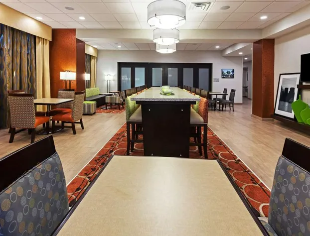 Hampton Inn Marion hotel detail image 2