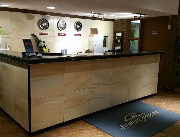 Howard Johnson by Wyndham Melville hotel detail image 3