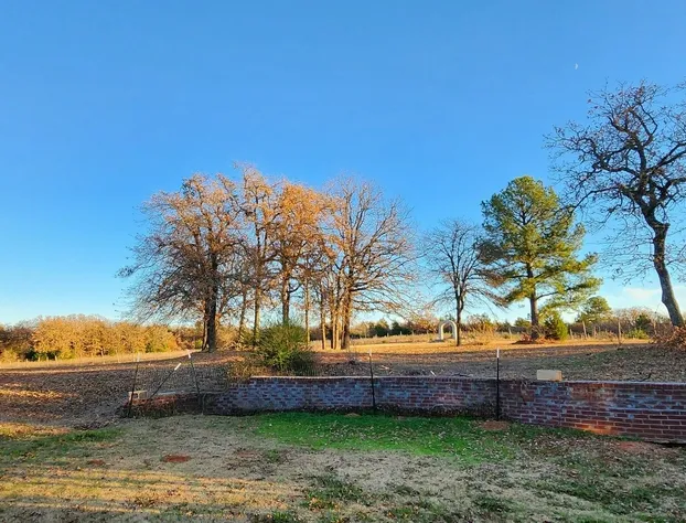 The Whispering Pines Inn Bed & Breakfast hotel detail image 1
