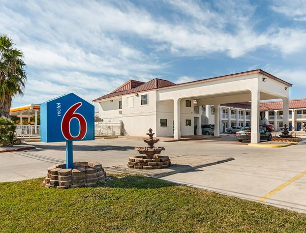 Motel 6 San Marcos, TX - North hotel detail image 4
