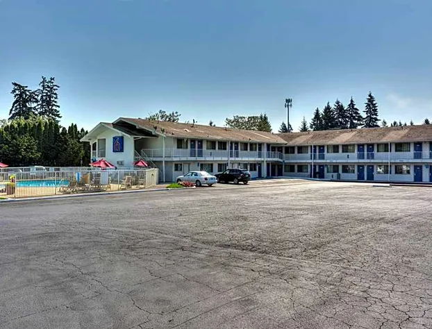 Motel 6 Tigard, OR - Portland South - Lake Oswego hotel detail image 2