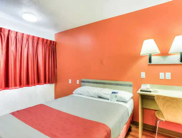 Motel 6 Tigard, OR - Portland South - Lake Oswego hotel detail image 3