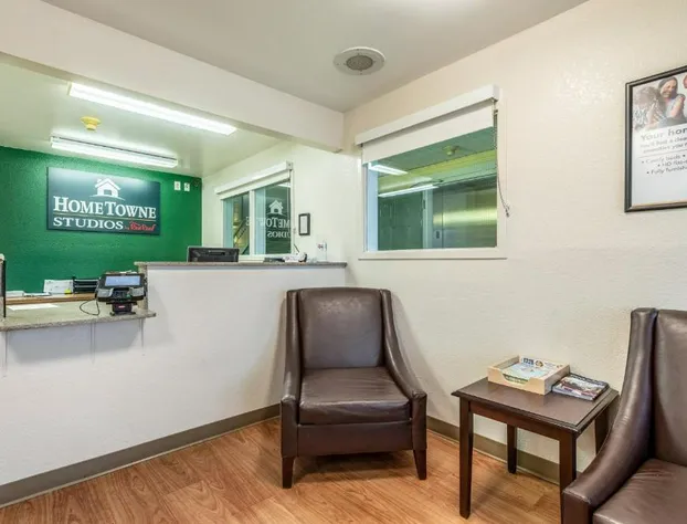 HomeTowne Studios by Red Roof Dallas - Irving hotel detail image 3