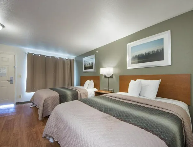 HomeTowne Studios by Red Roof Dallas - Irving hotel detail image 4