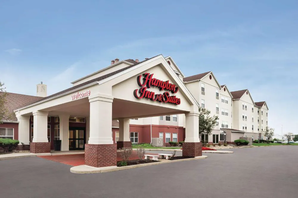 Hampton Inn & Suites Ft. Wayne-North hotel hero