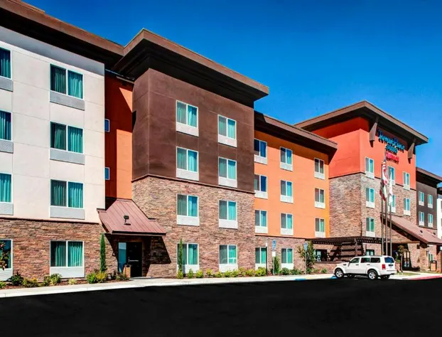 Towneplace Suites Bakersfield West hotel detail image 1