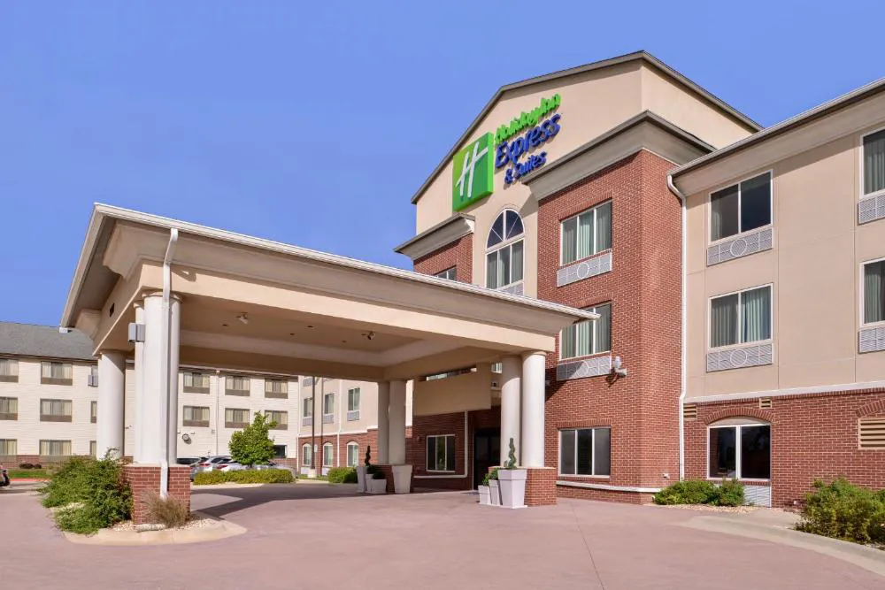 Holiday Inn Express Hotel & Suites Emporia Northwest by IHG hotel hero