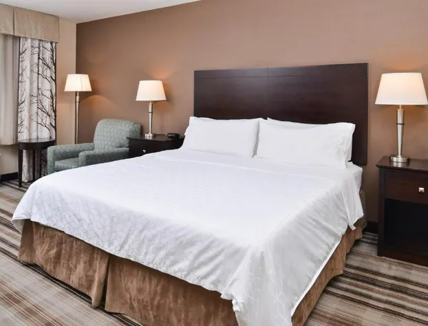 Holiday Inn Express Hotel & Suites Emporia Northwest by IHG hotel detail image 4