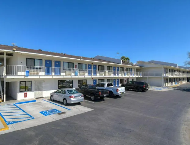 Motel 6 San Ysidro, CA - San Diego - Border hotel detail image 2