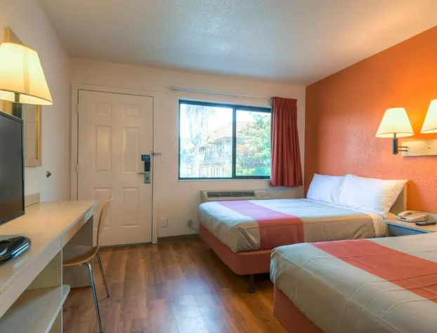 Motel 6 San Ysidro, CA - San Diego - Border hotel detail image 4