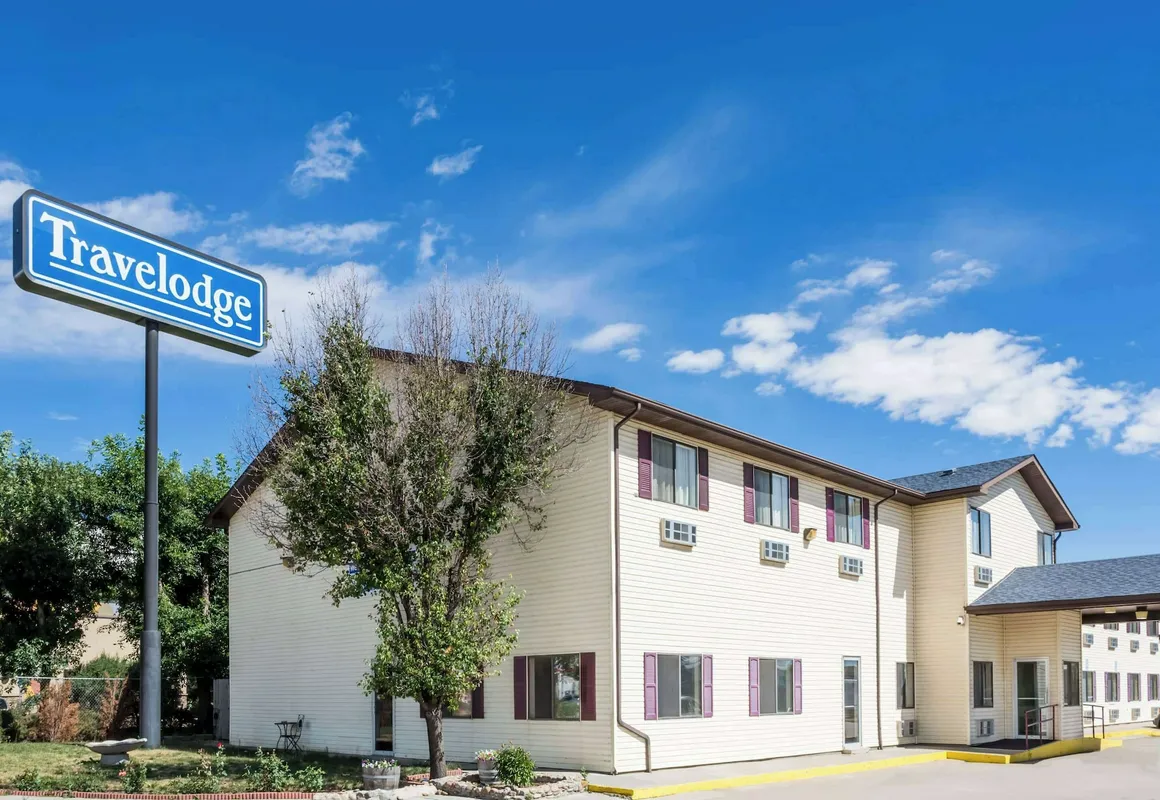 Travelodge by Wyndham Longmont hotel hero