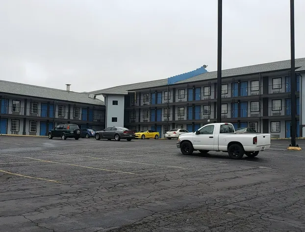 Vista Inn & Suites Nashville Airport East hotel detail image 4