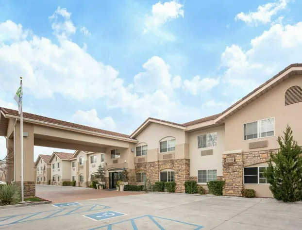 Holiday Inn Express Hotel & Suites Bishop by IHG hotel detail image 3