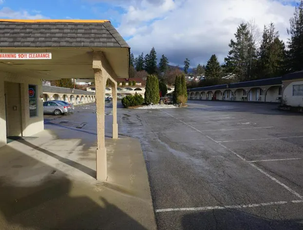 Magnuson Hotel Creston hotel detail image 3