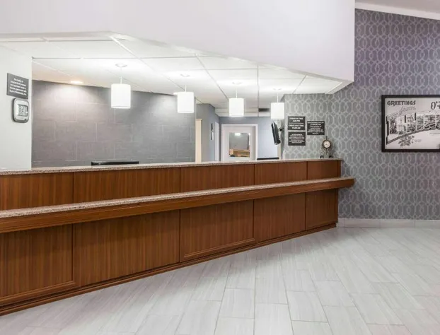 Super 8 by Wyndham O'Fallon hotel detail image 2